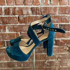 Vince Camuto Turquoise Heels